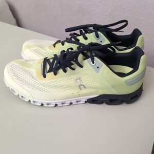 On Cloud Cloudflow 3 Running Shoes Mens 10.5 Meadow White On Cloudflow 3.0
